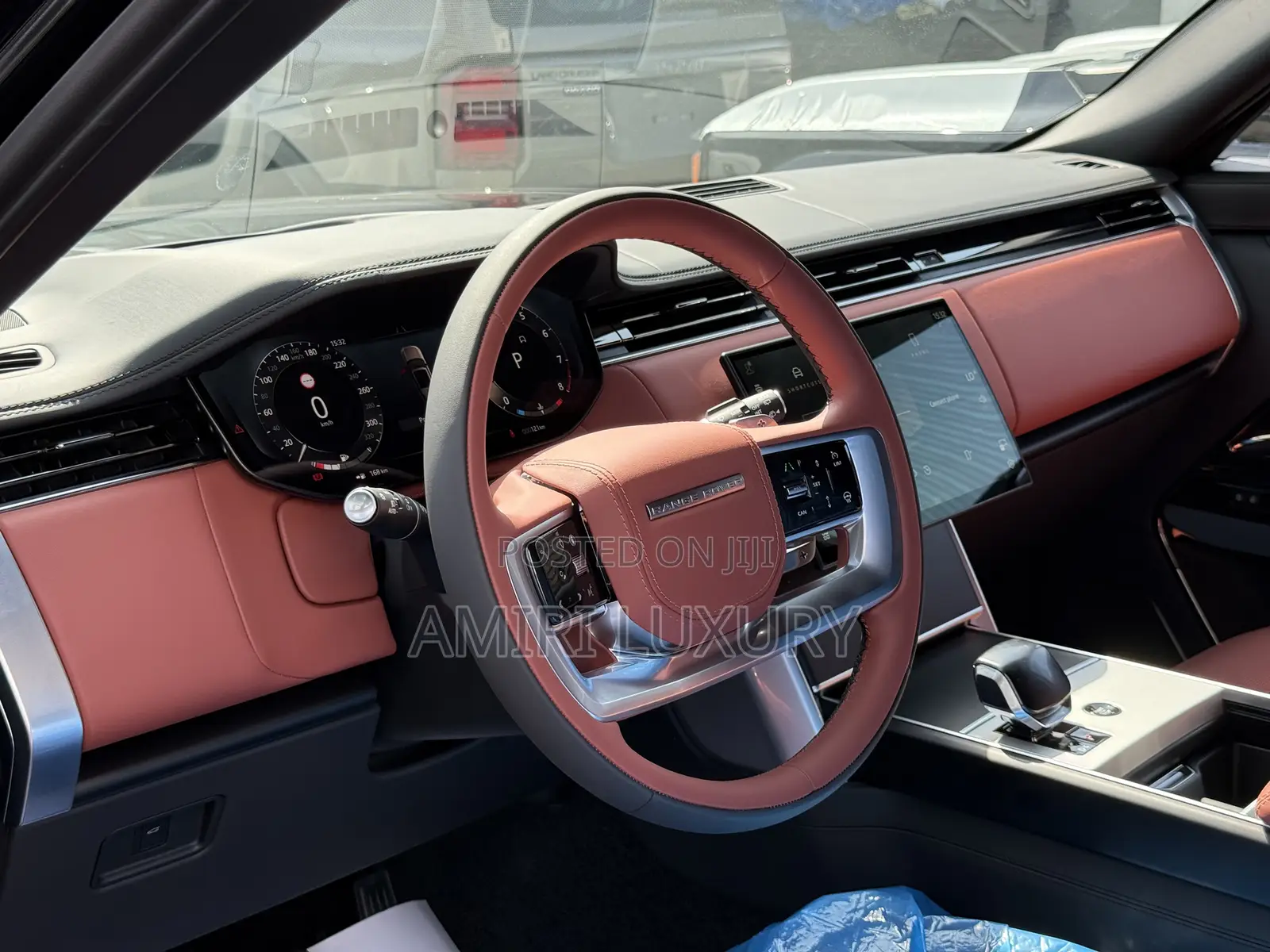 New Land Rover Range Rover Vogue 2024 Black