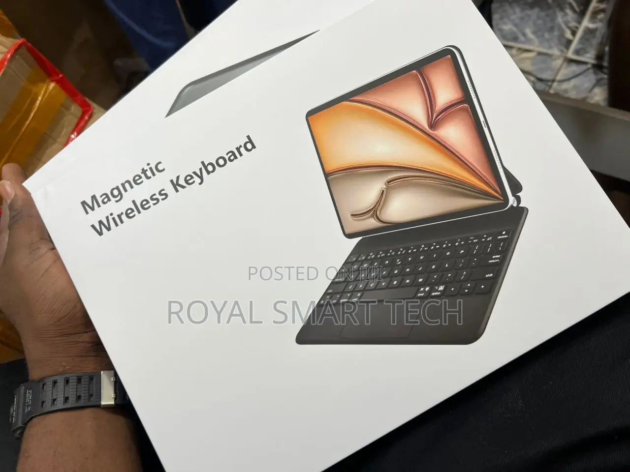 Magnetic Wireless Keyboard