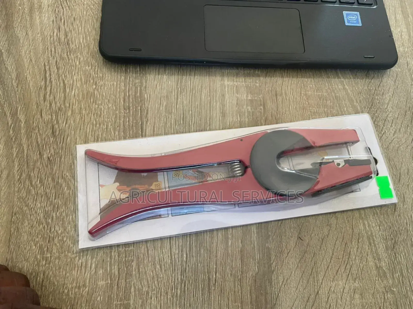 Clip Applicator