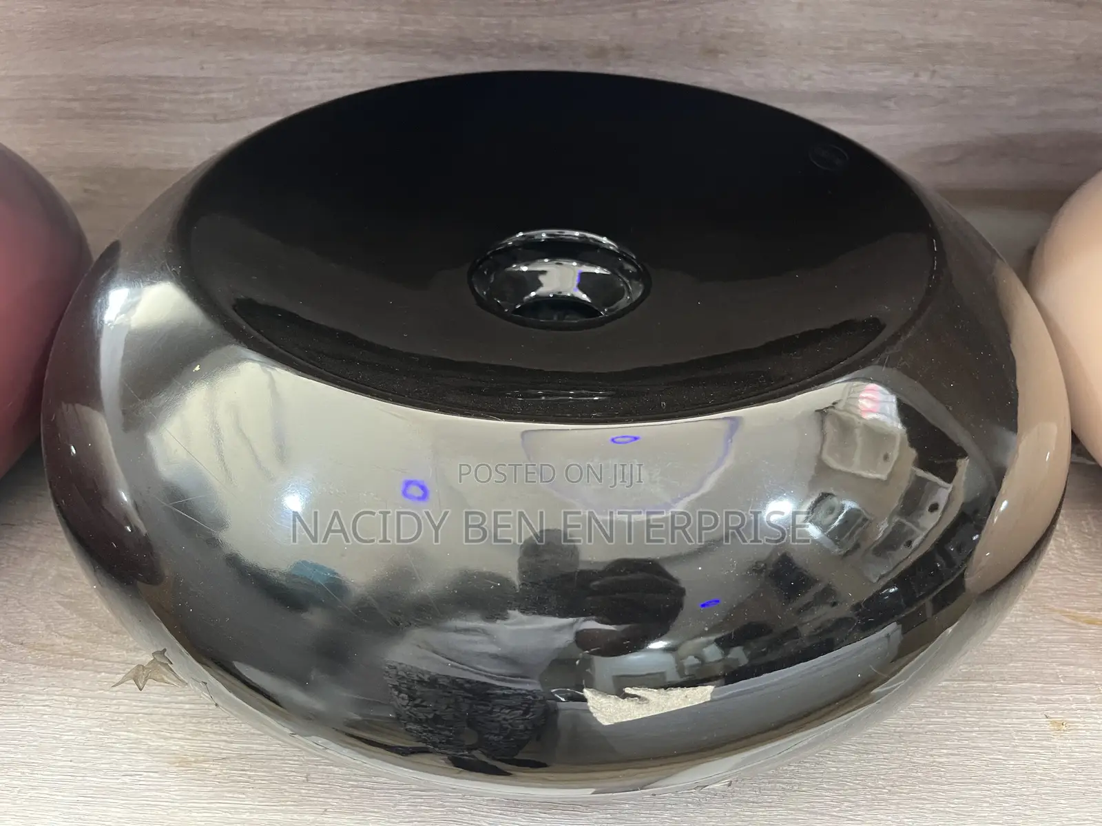 Round Basins