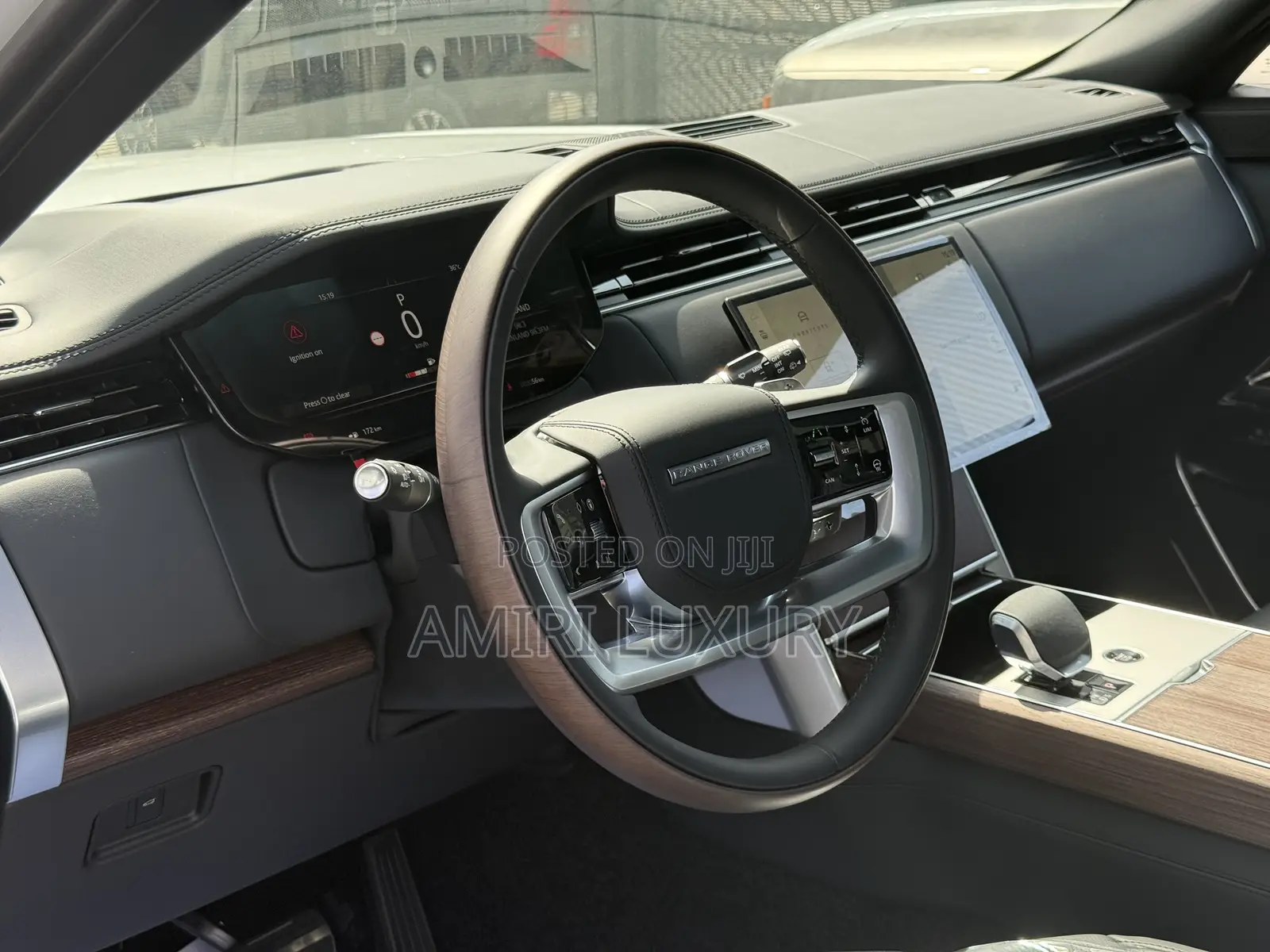 New Land Rover Range Rover Vogue 2024 White