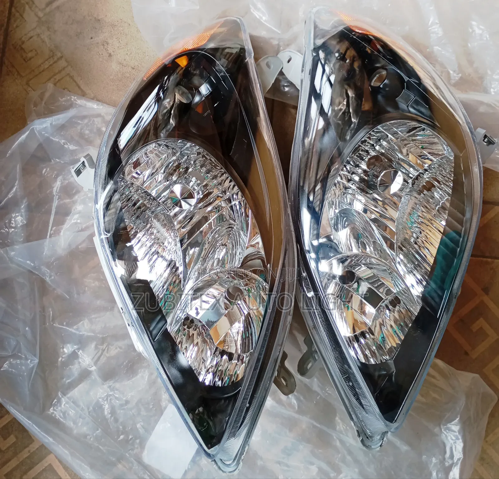 Set Toyota Matrix 2005 Yahoo Model