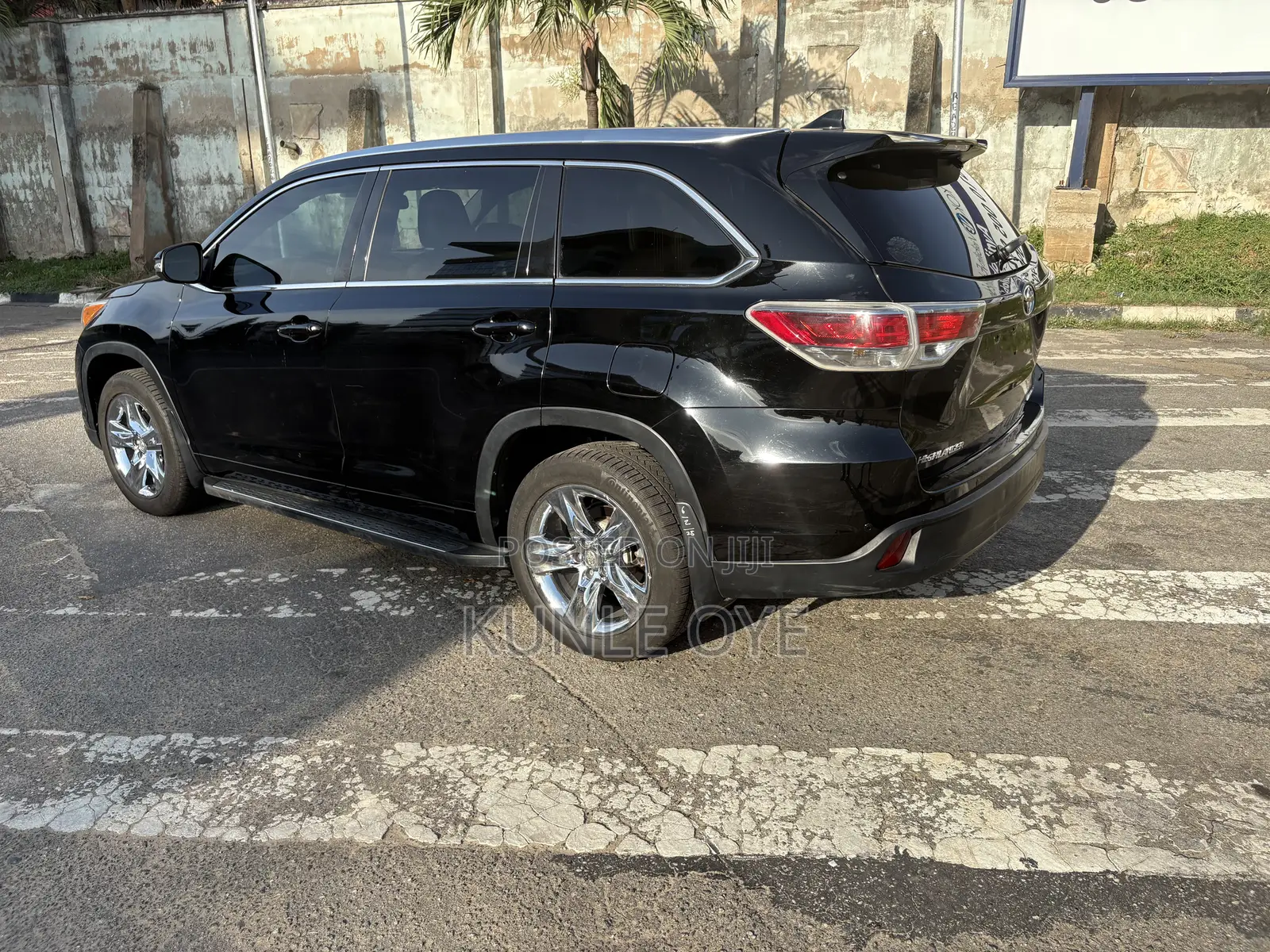 Toyota Highlander Limited Platinum 4dr SUV (3.5L 6cyl 6A) 2014 Black