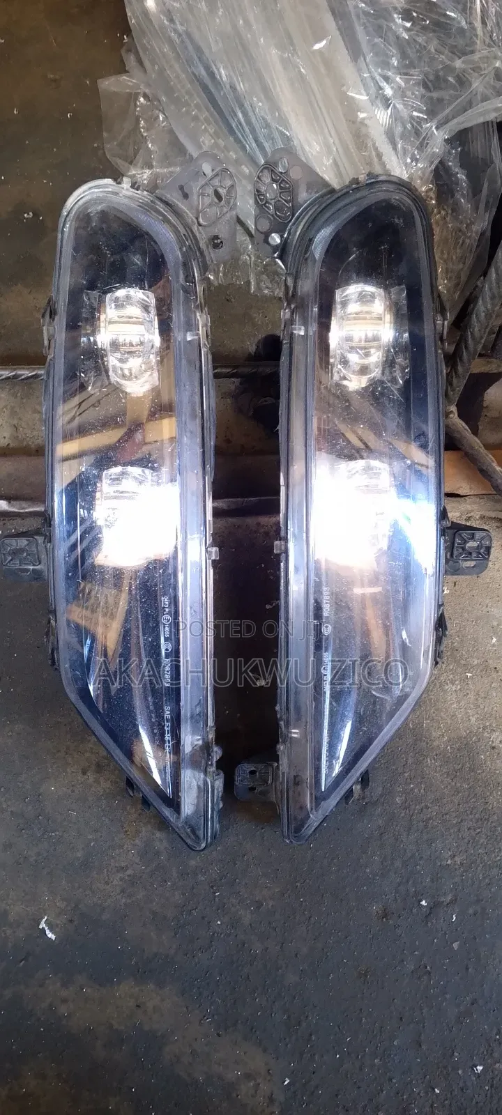 Fog Lamp Chrysler 300c 2016/2023