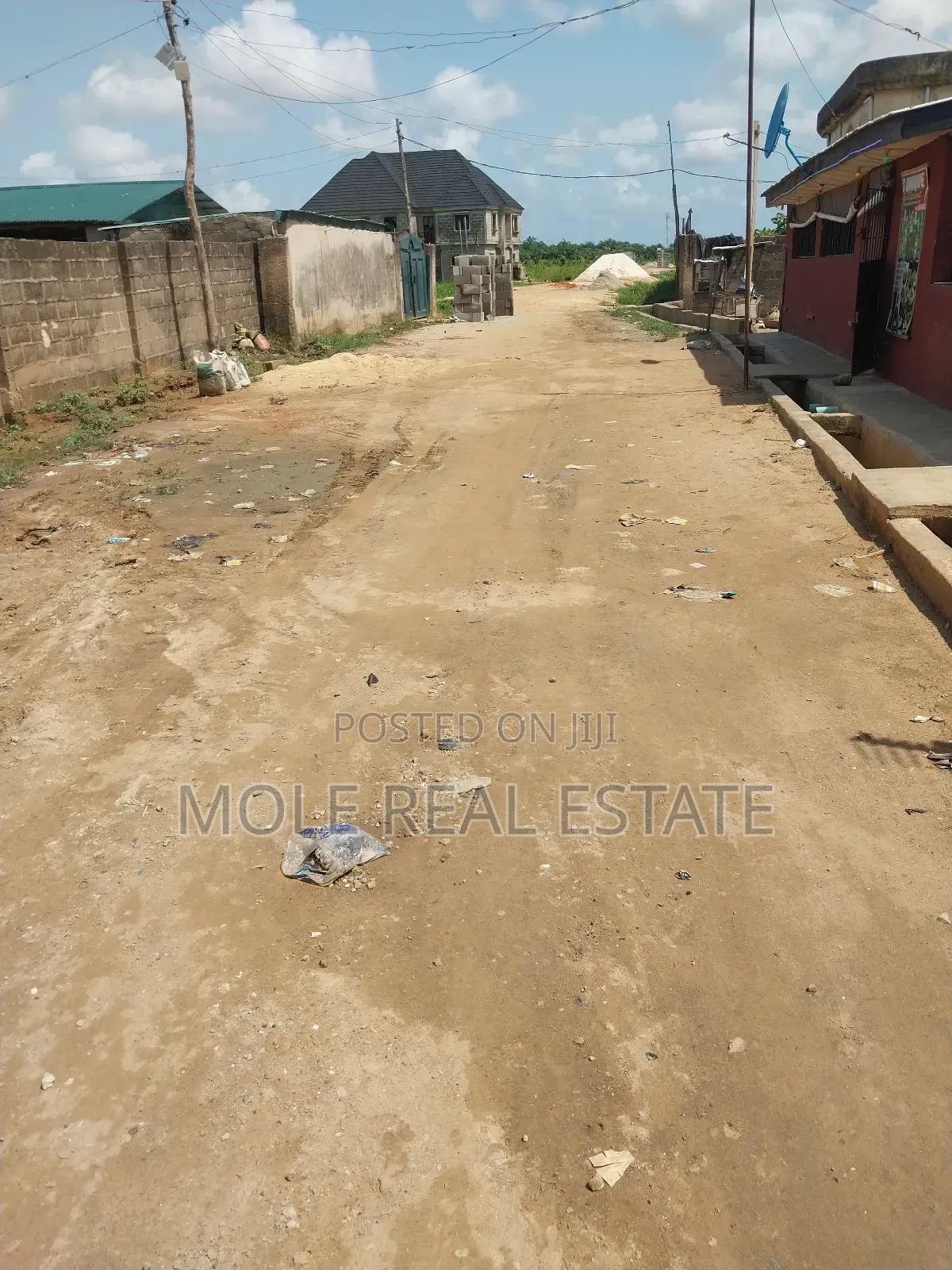 1200sqm Fenced Parcel of Land at Oribanwa Estate Awoyaya