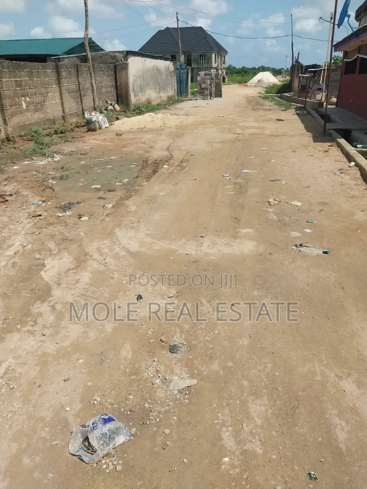 1200sqm Fenced Parcel of Land at Oribanwa Estate Awoyaya