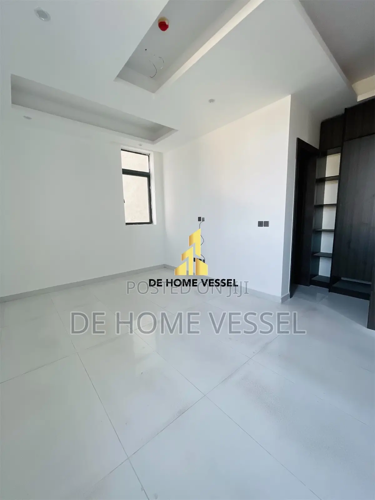 2bdrm Apartment in Lekki Phase 1 for sale