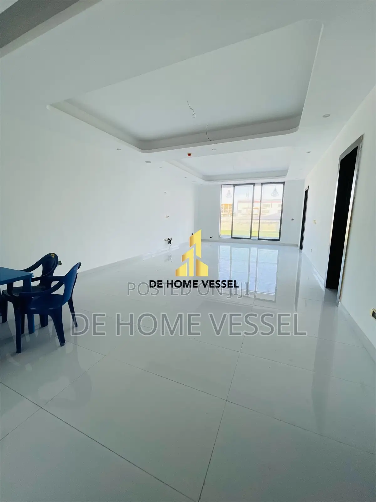 2bdrm Apartment in Lekki Phase 1 for sale
