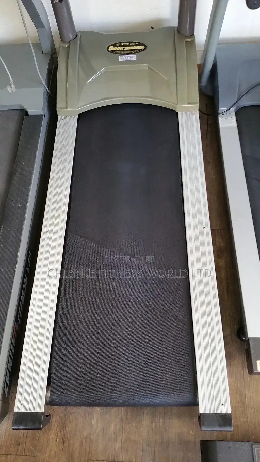 Sunny 8hp Commercial Treadmill