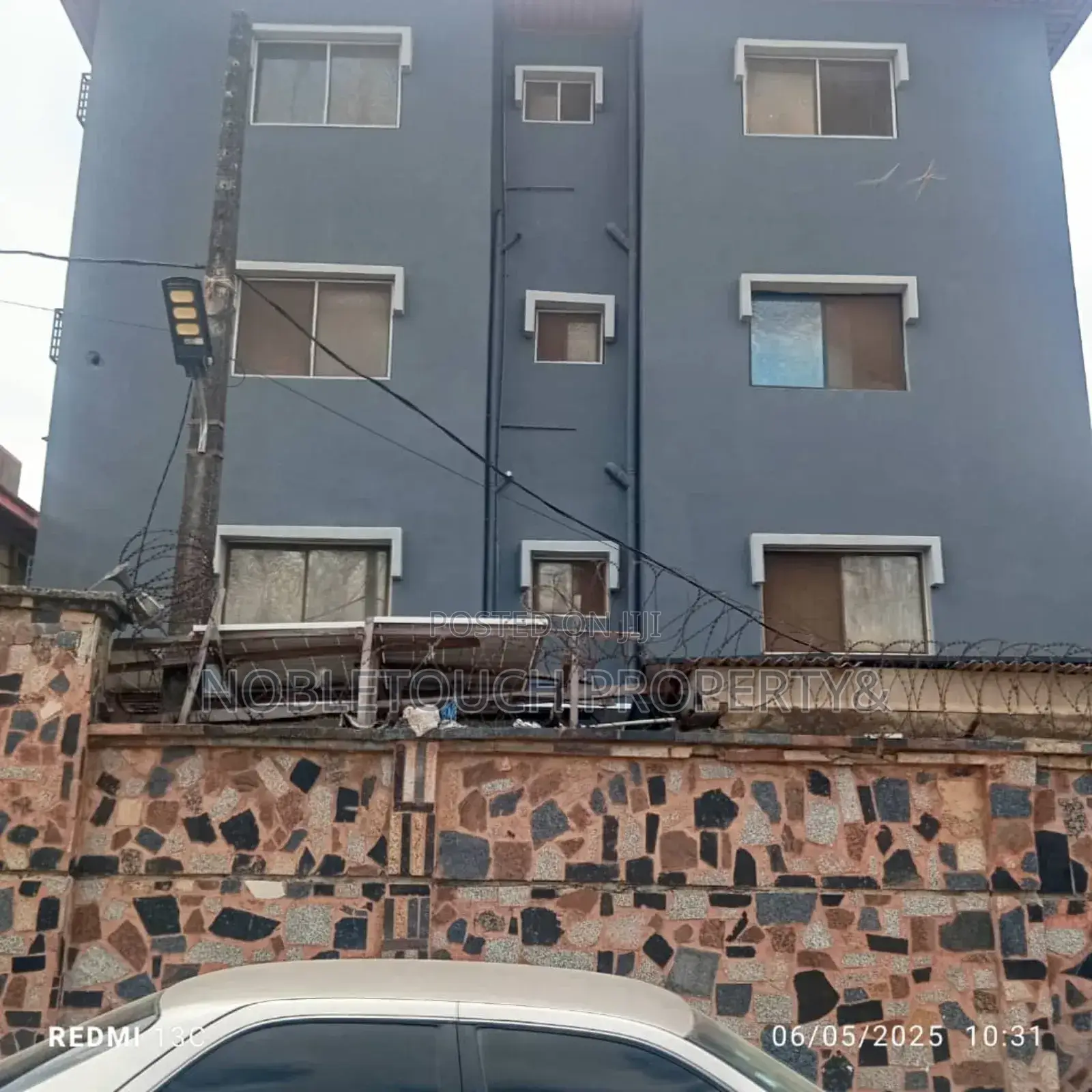 3bdrm Block of Flats in Ajao Estate Ajao for sale