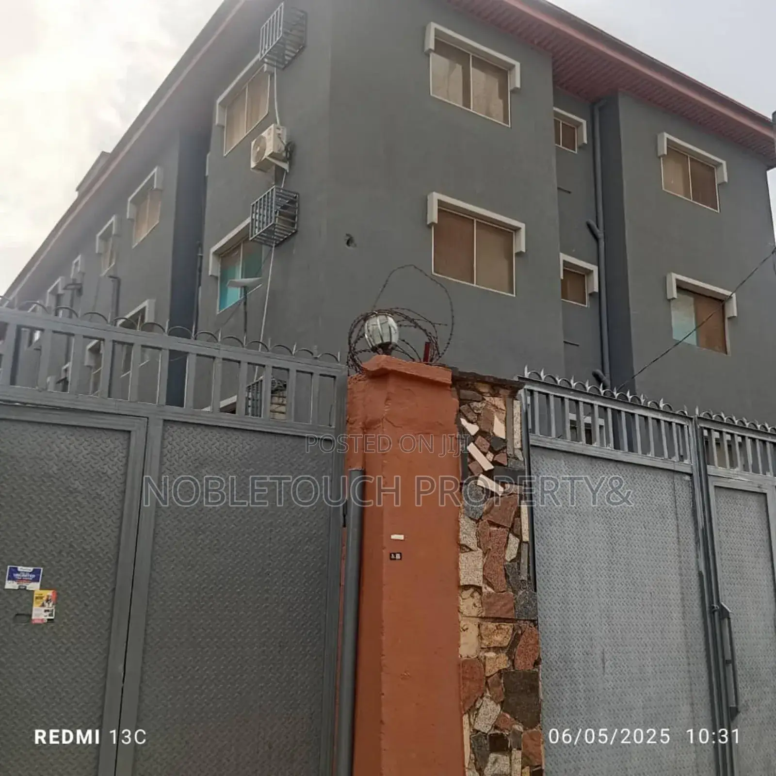 3bdrm Block of Flats in Ajao Estate Ajao for sale