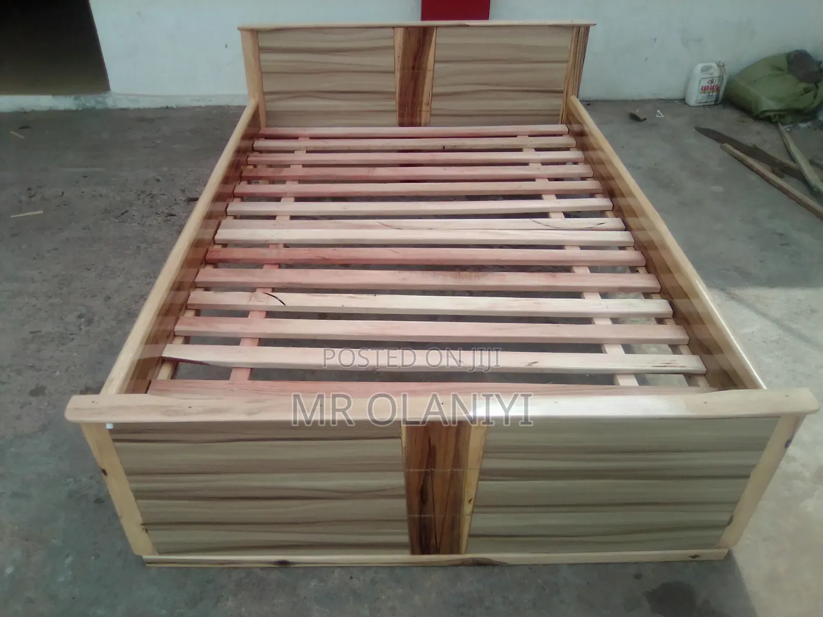 4 and 1⁄2bed Frame