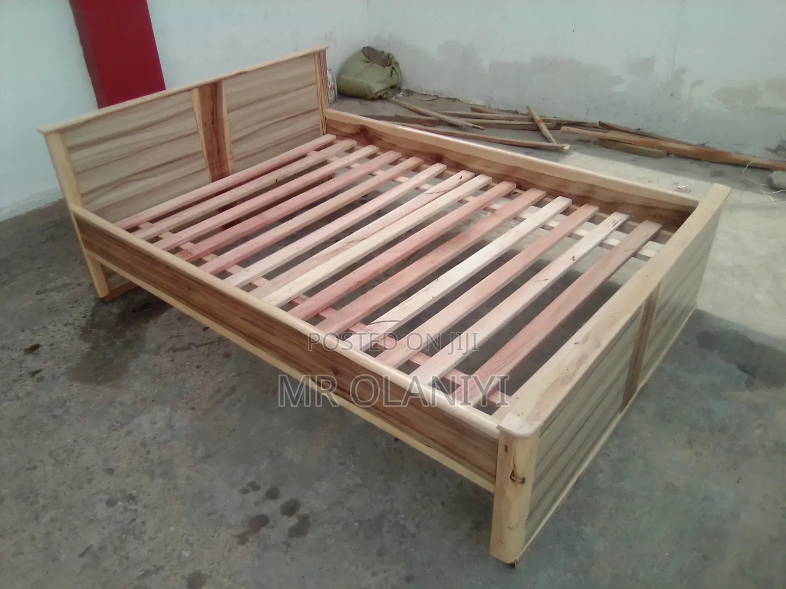 4 and 1⁄2bed Frame
