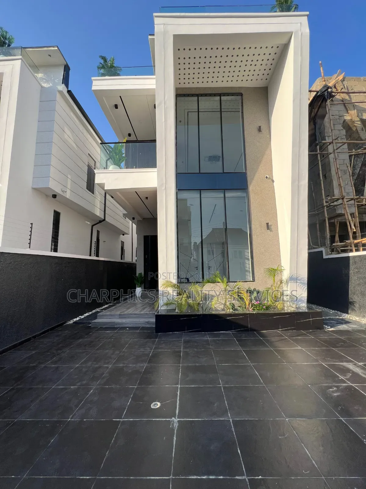 5bdrm Duplex in Ajah for sale