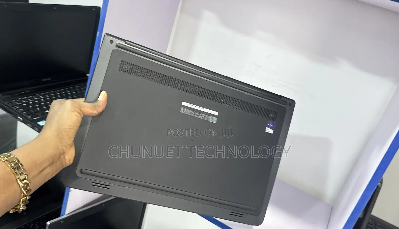 Laptop Dell Latitude 3550 6GB Intel Core I5 HDD 320GB