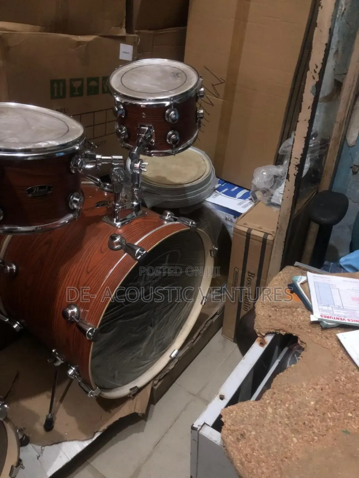 Brand New Pearl Professional Drum Set