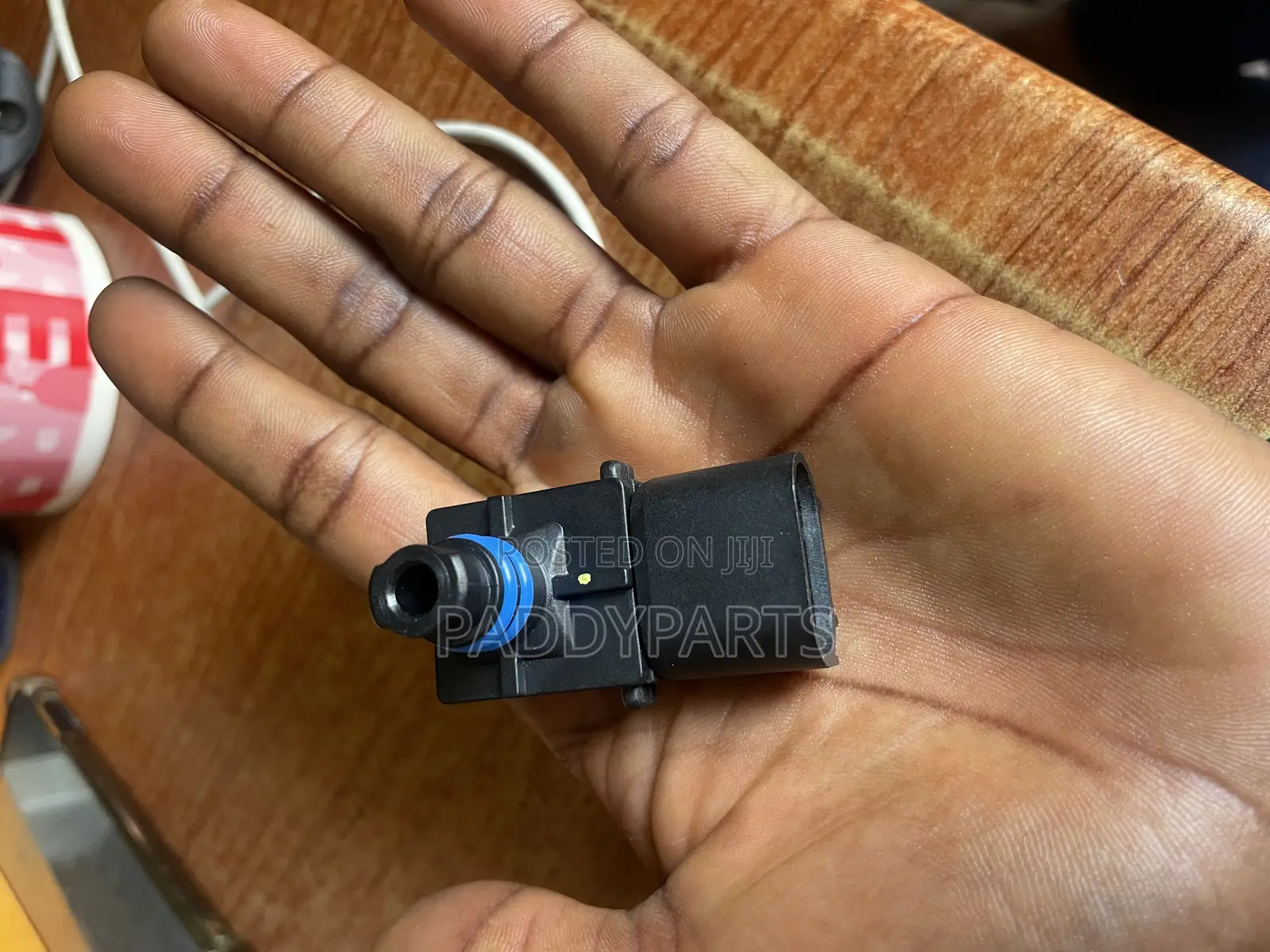Jeep Cherokee Manifold Absolute Pressure Sensor 56028562ab