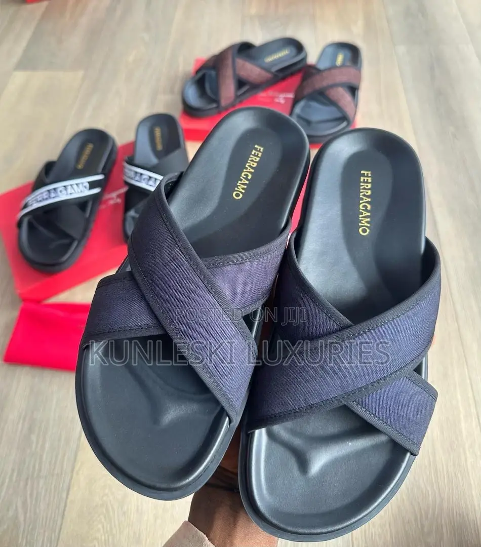 Original Ferragamo Cross Leather Slippers Collections