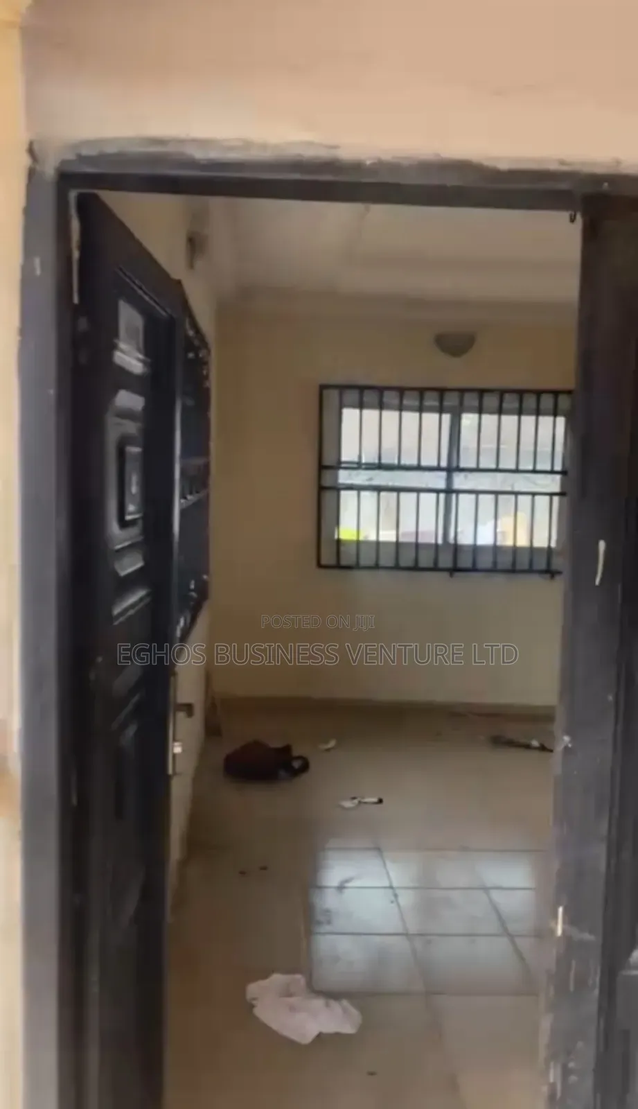 3bdrm Block of Flats in Sapeleroad, Benin City for rent