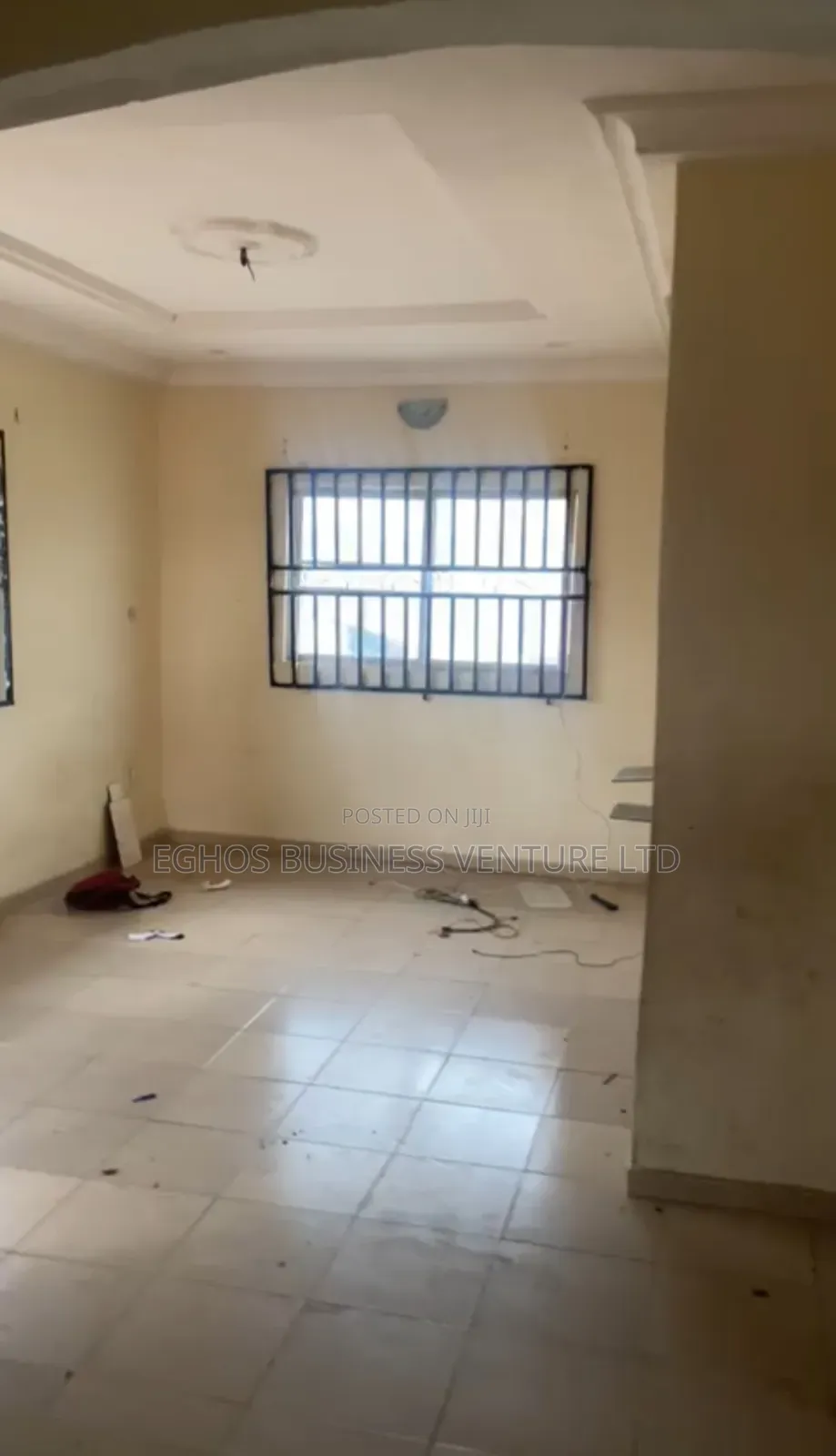 3bdrm Block of Flats in Sapeleroad, Benin City for rent