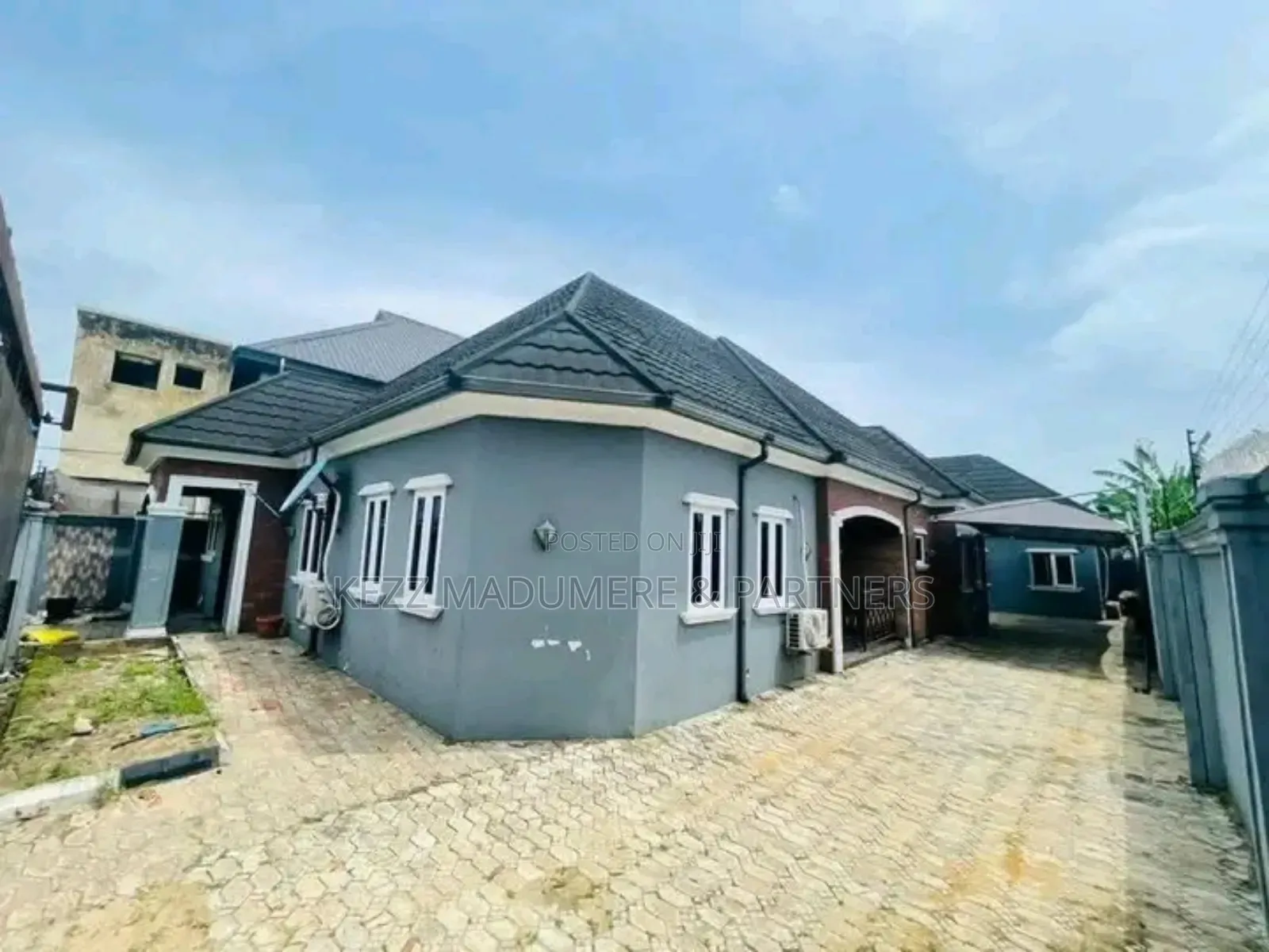 6bdrm Block of Flats in Rumunduru , Port for sale