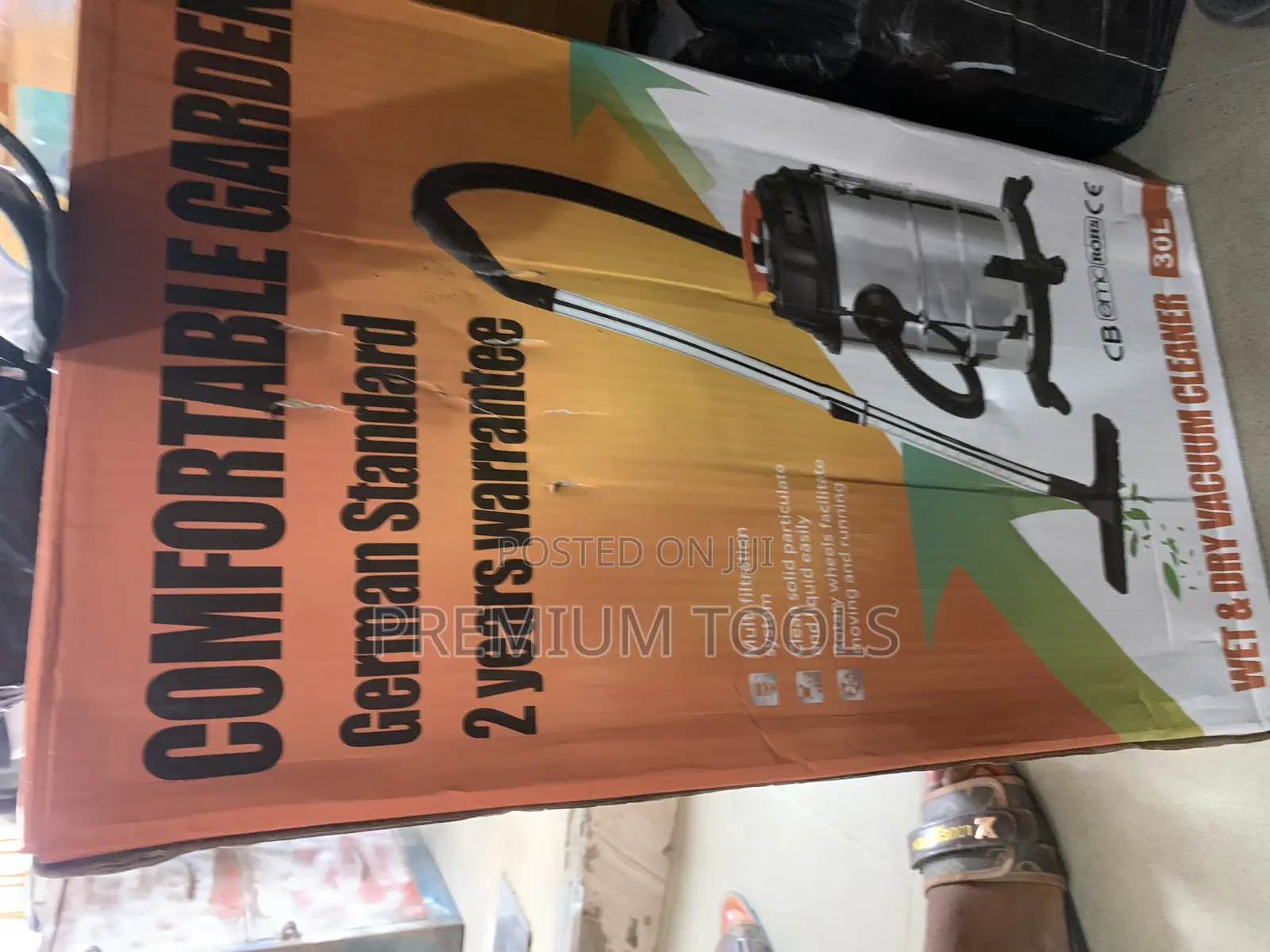 Big Comfortable Vacuum Cleaner 30l