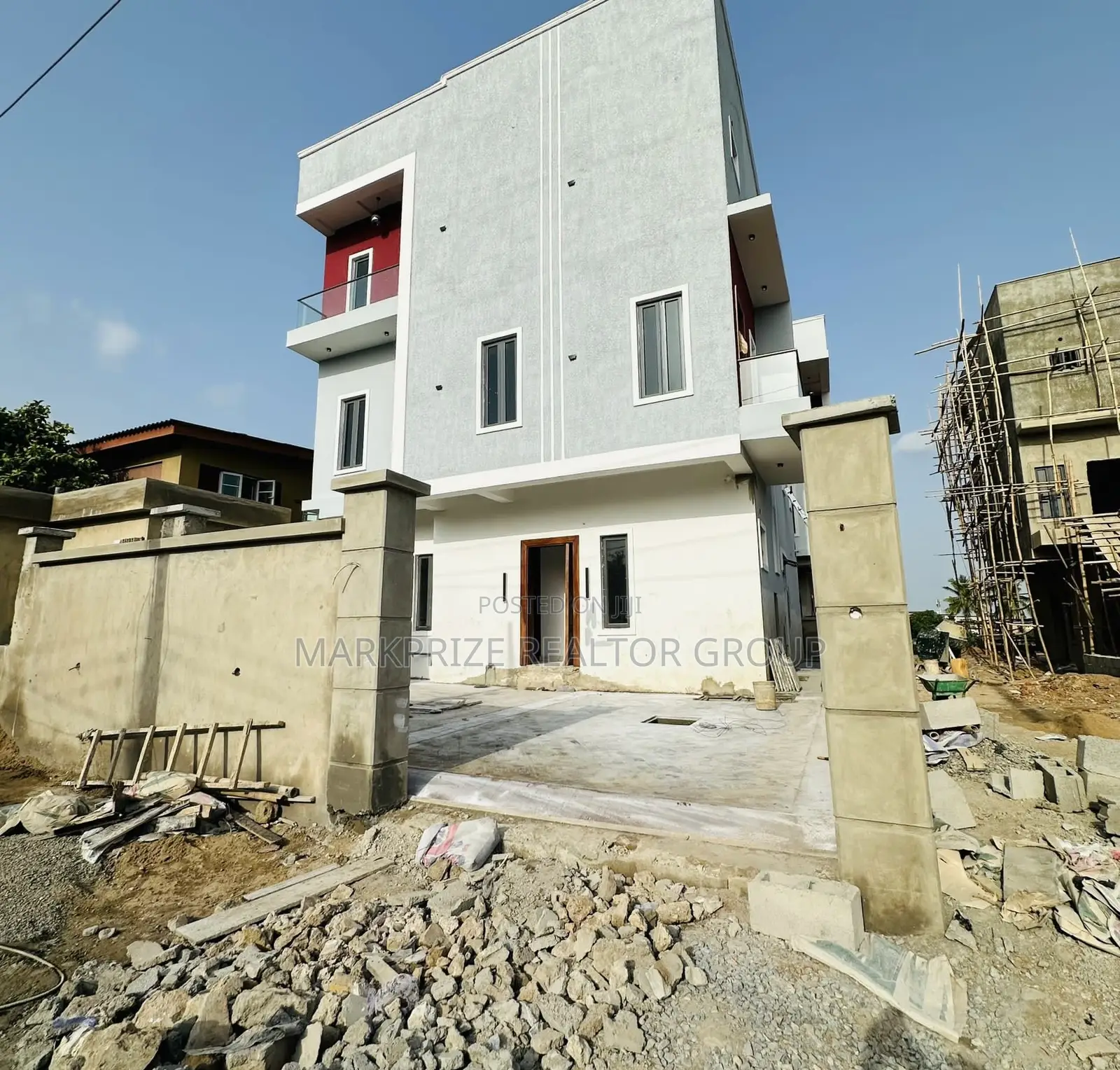 5bdrm Duplex in Adeniyi Jones Lagos for sale