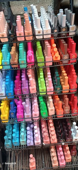 Gel Polish (1 Dozen)