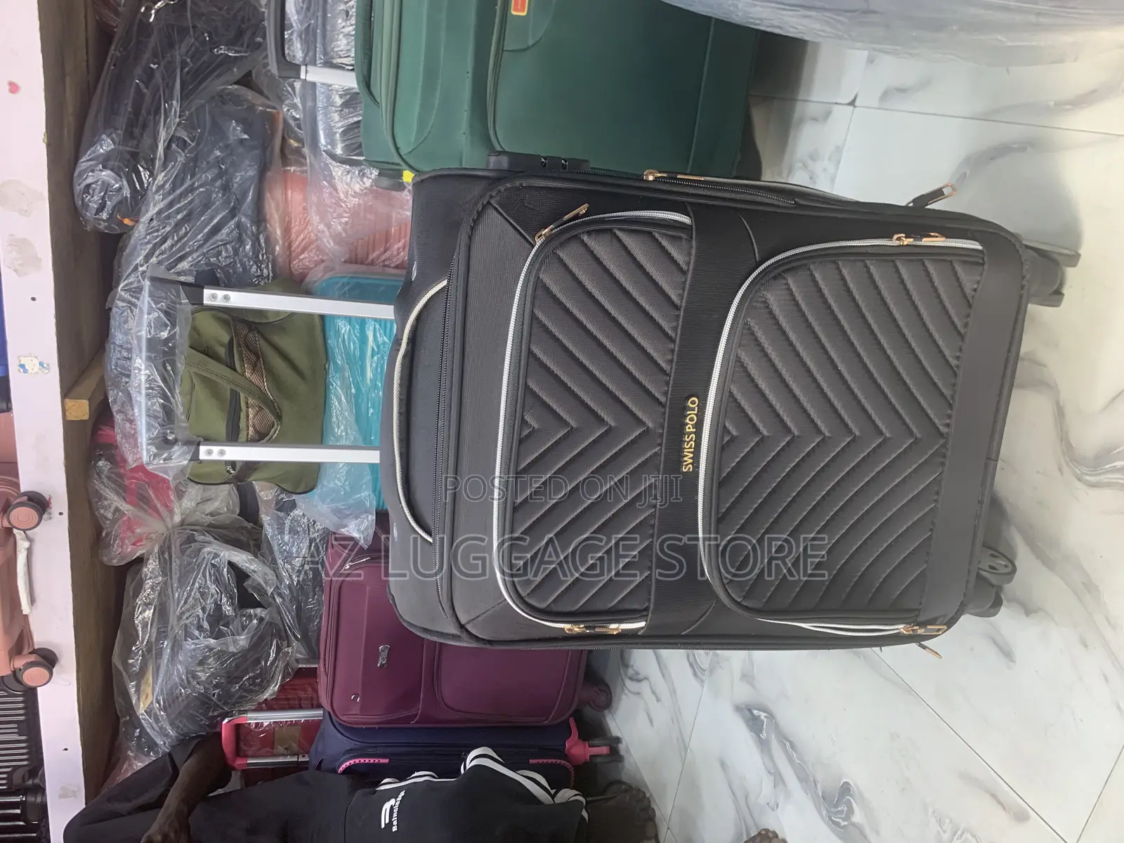 Single Hand Luggage Box