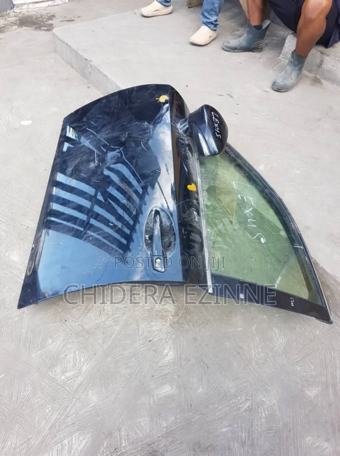 Leuxs Is250 2018 Model Front Door Left Side
