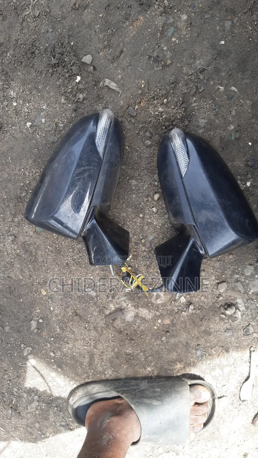 Toyota Venza Side Mirror 2012 Model Set