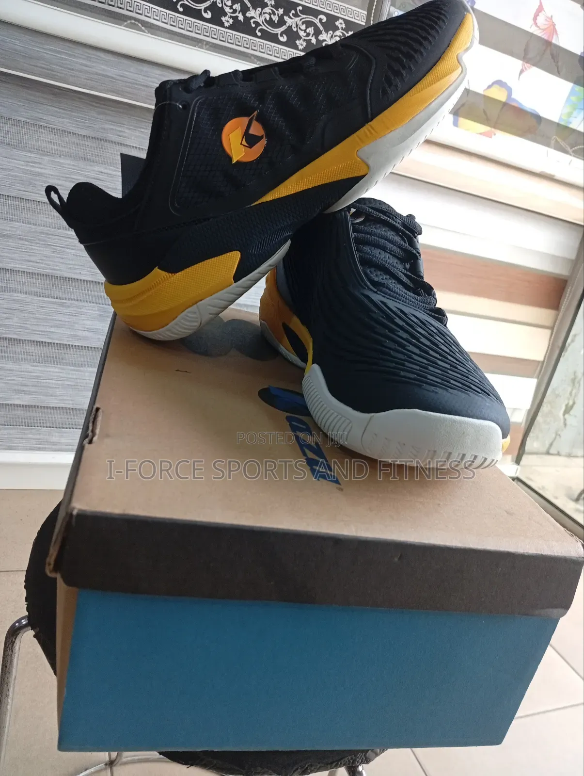 Kazu Tennis Shoe