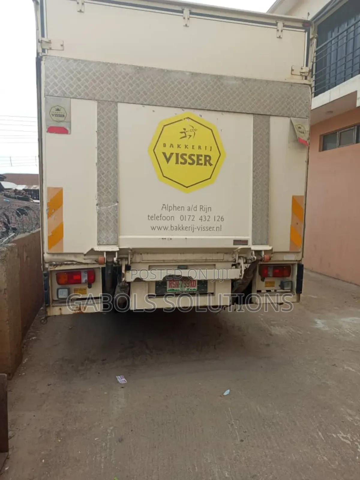 Tokunbo Man Container Body