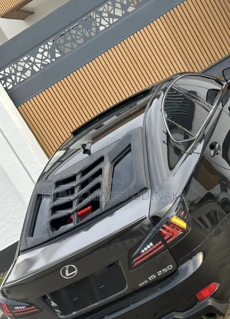 Back Louver Is 250