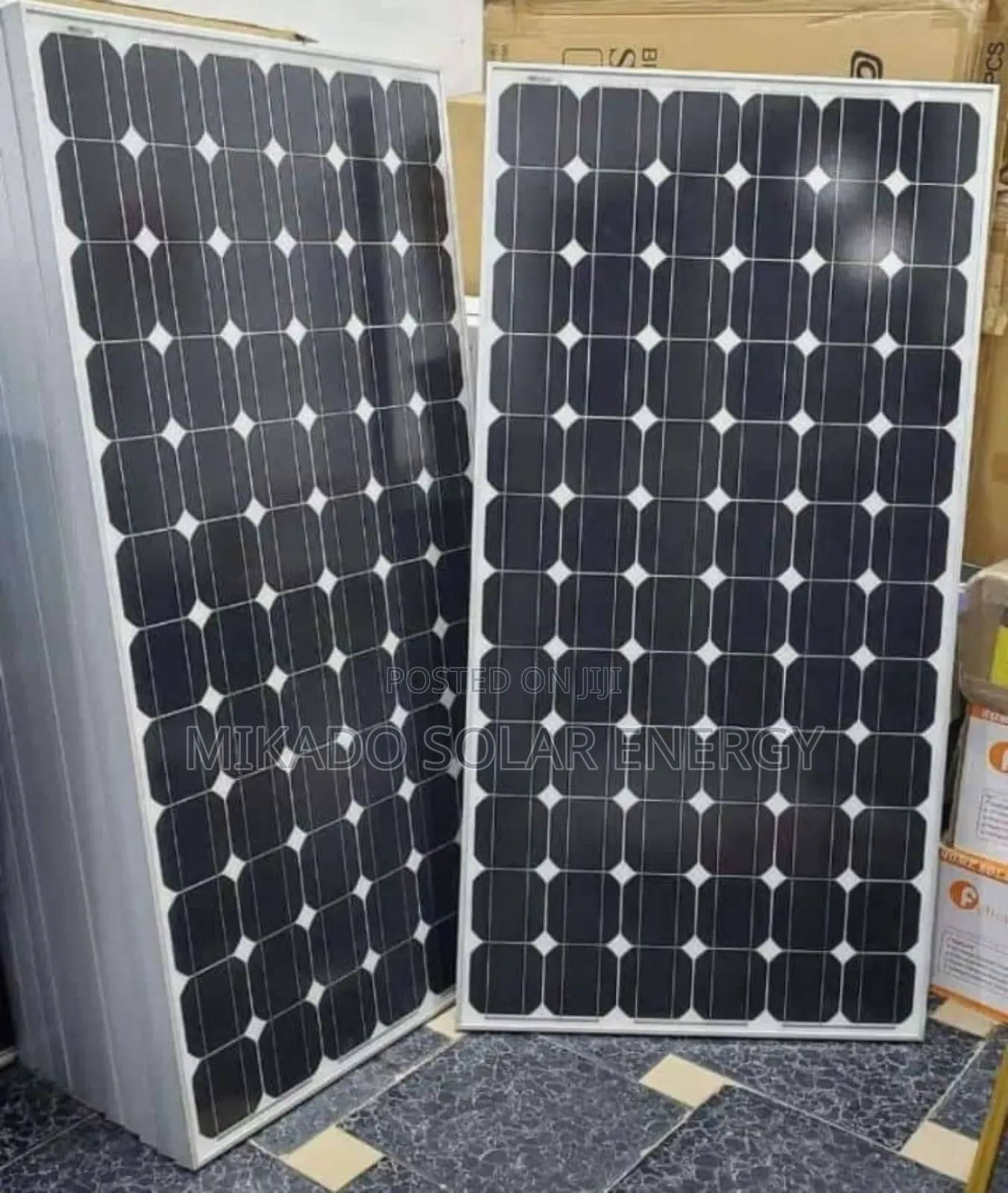 300watts Canadian Mono Crystalline Panel 25years Warranty