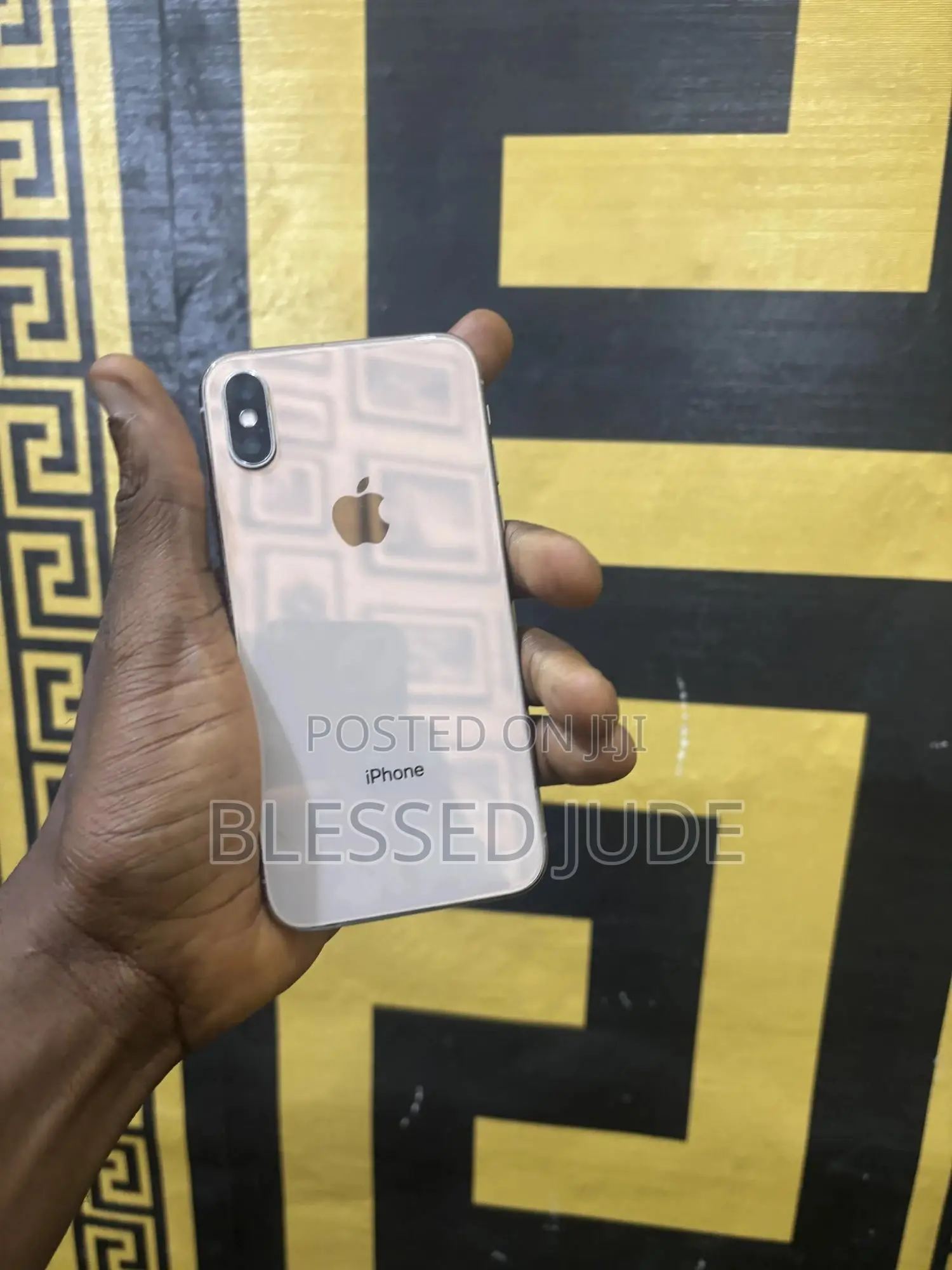 Apple iPhone X 64 GB Gold
