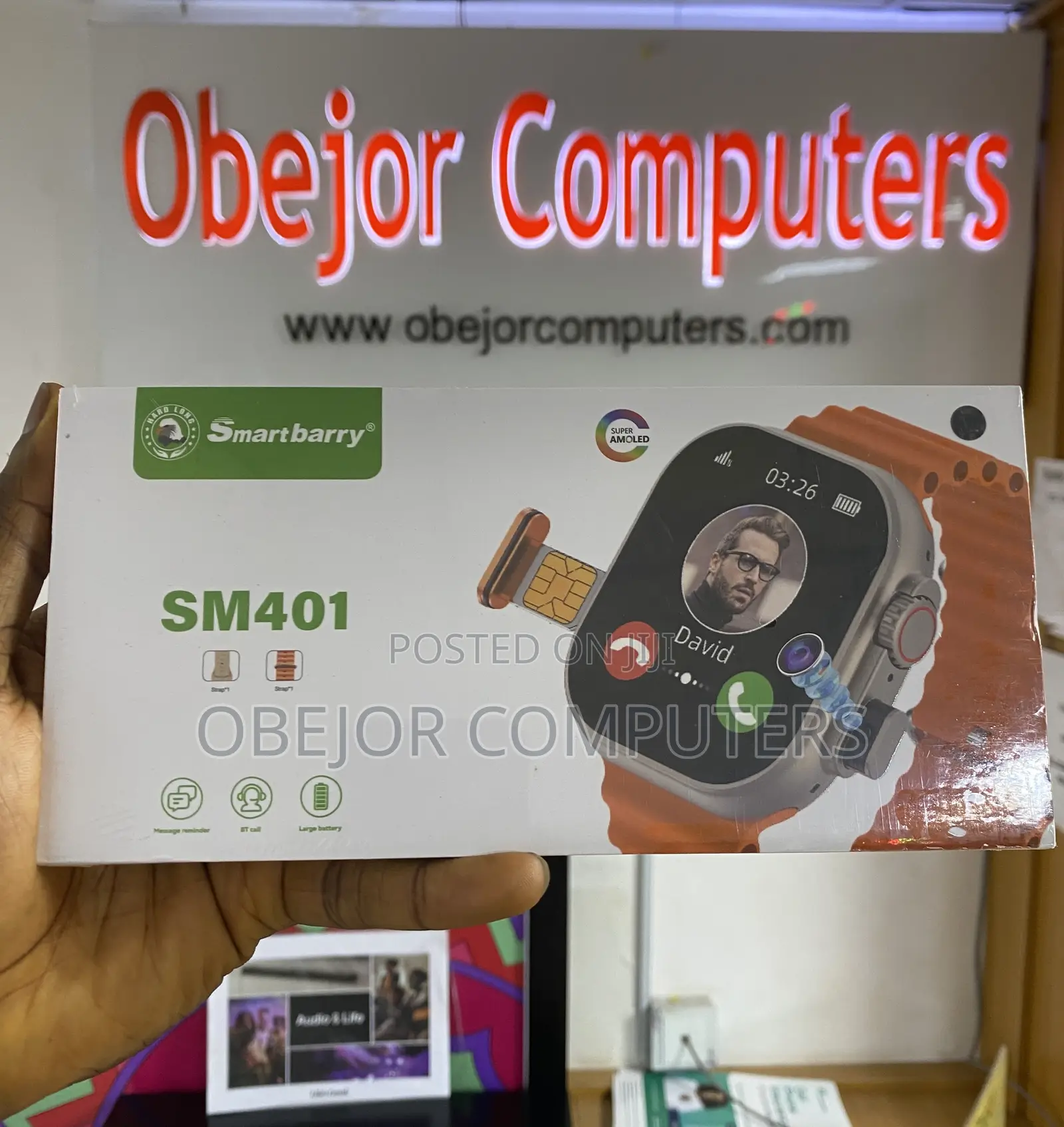 Smartbarry Sm401 Smartwatch With Bt and Health Tracker