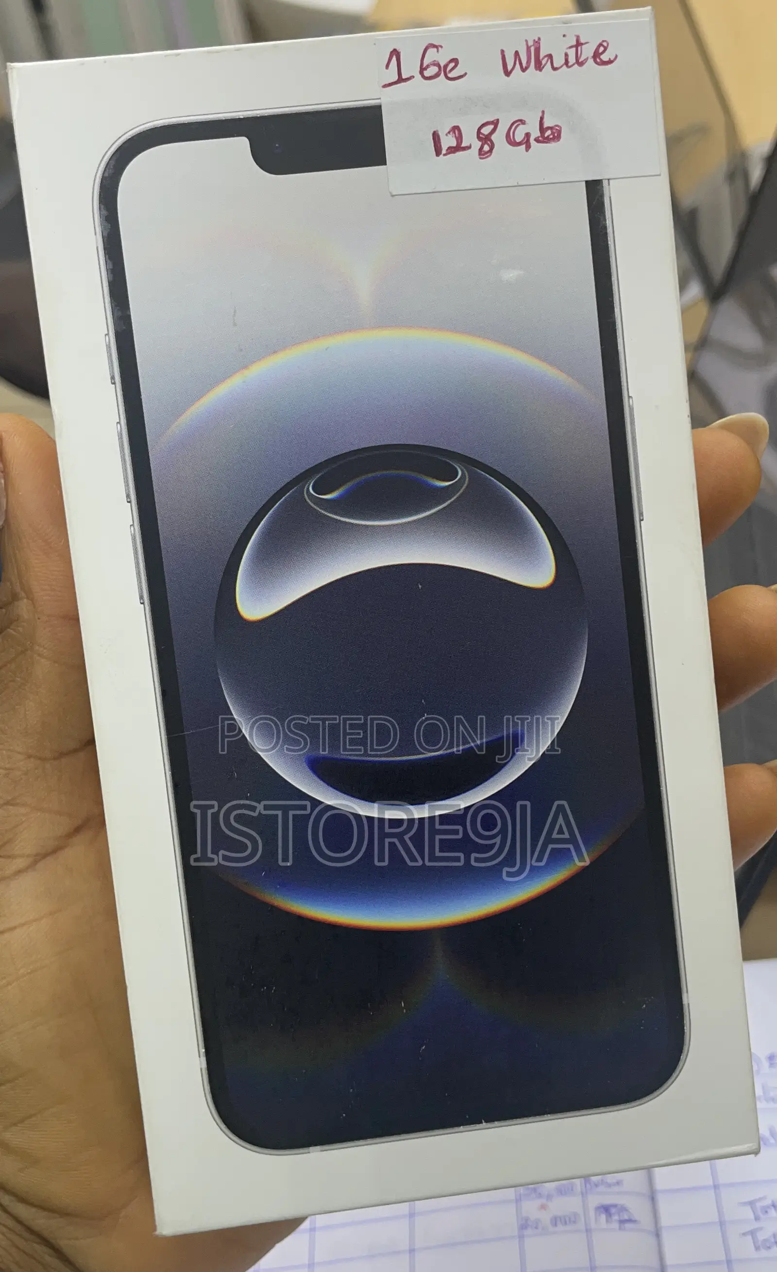 New Apple iPhone 16e 128 GB White