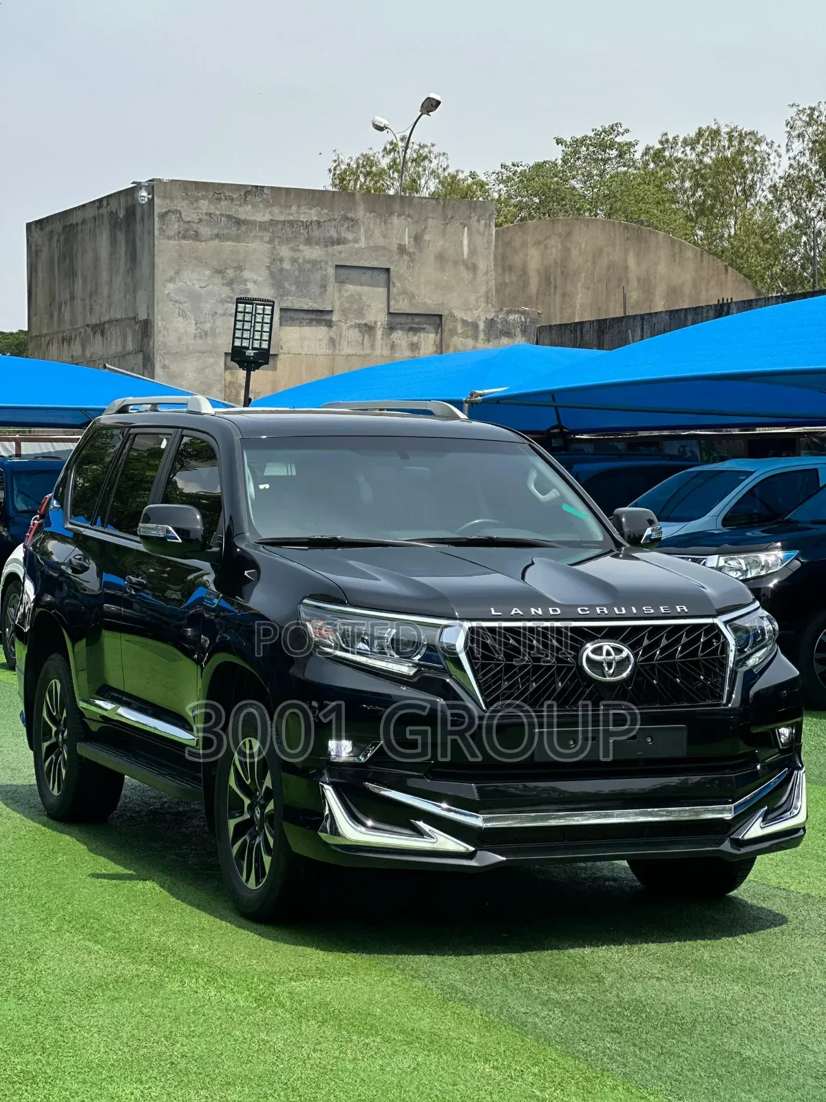 New Toyota Land Cruiser Prado 2023 Black