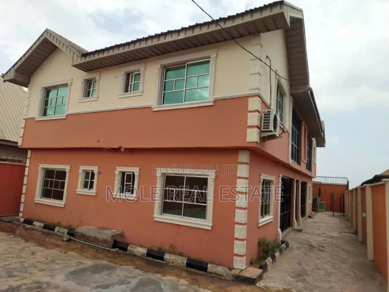 2bdrm Block of Flats in Itele Ayobo for sale