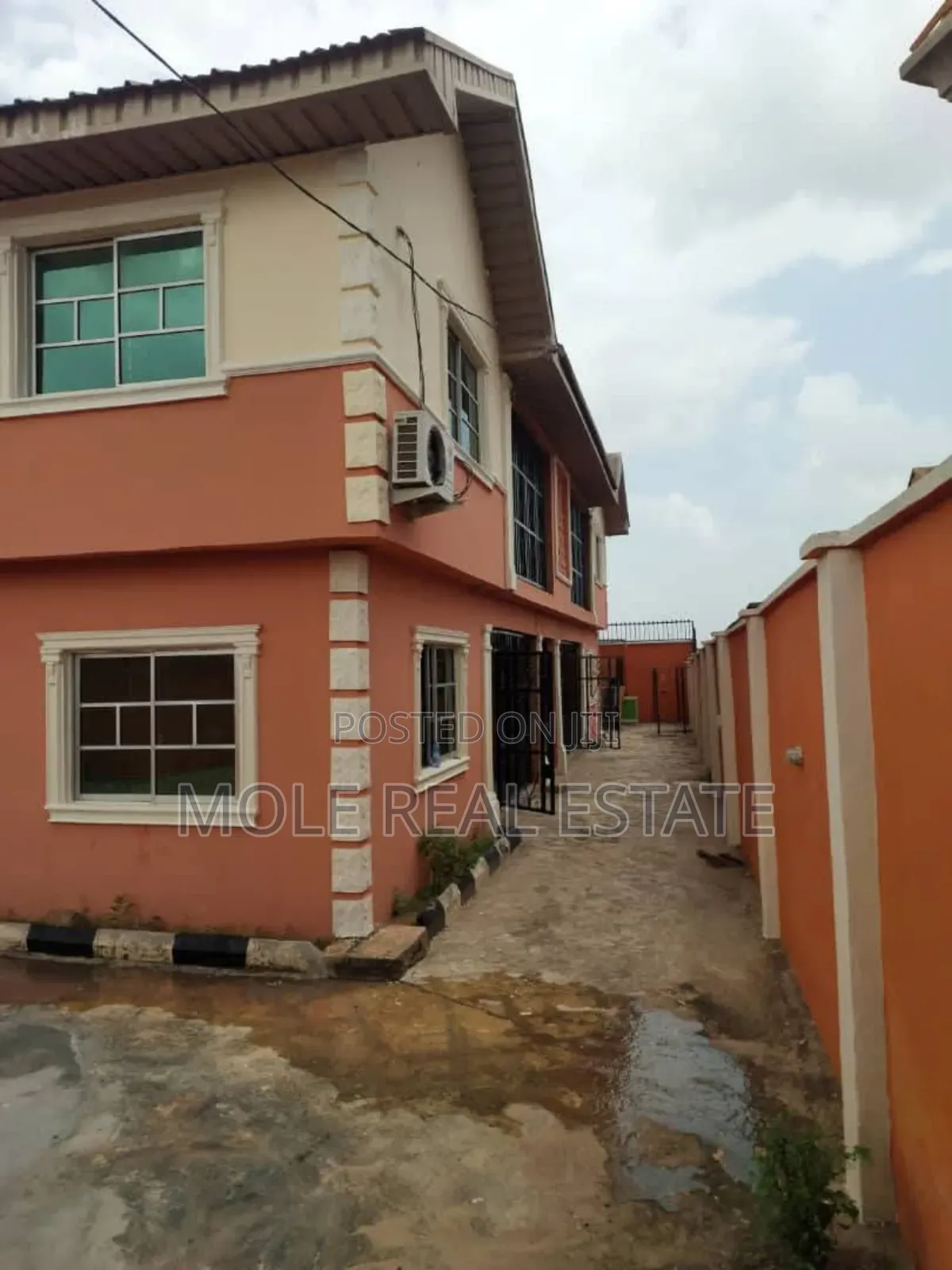 2bdrm Block of Flats in Itele Ayobo for sale