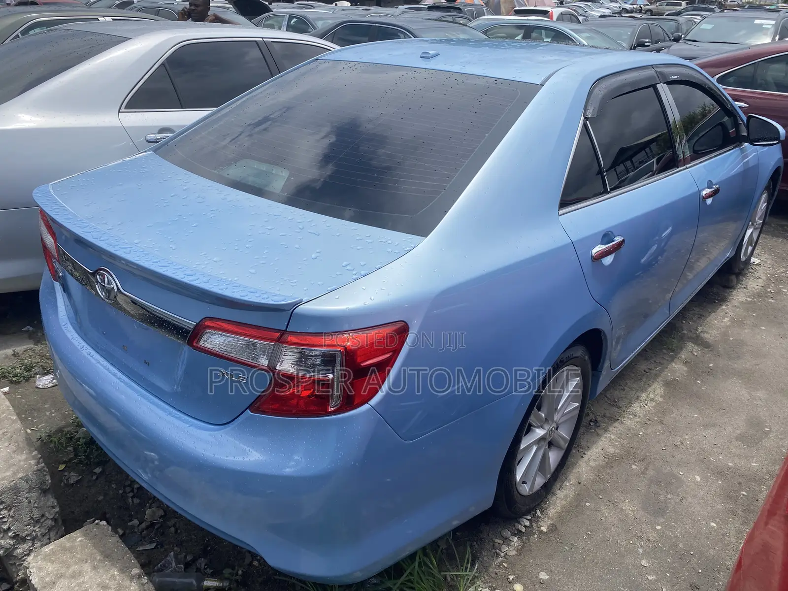 Toyota Camry XLE 4dr Sedan (2.5L 4cyl 6A) 2012 Blue