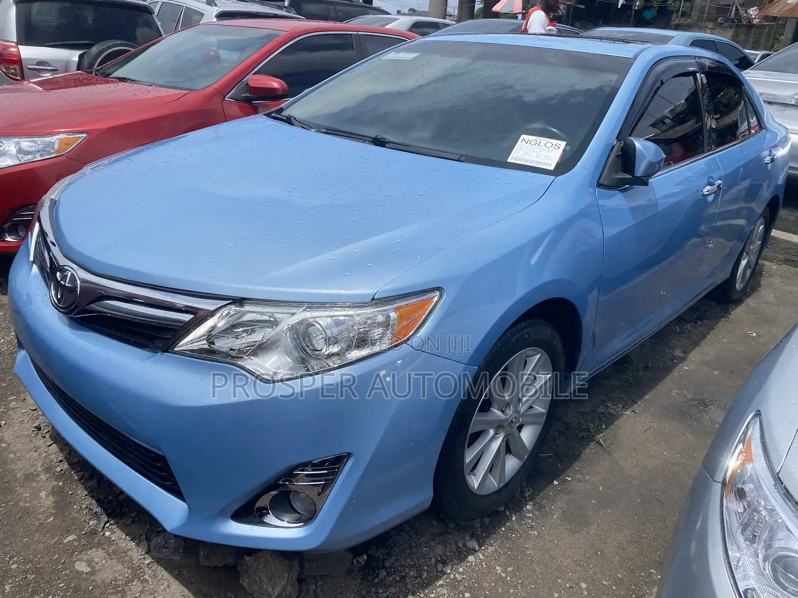 Toyota Camry XLE 4dr Sedan (2.5L 4cyl 6A) 2012 Blue