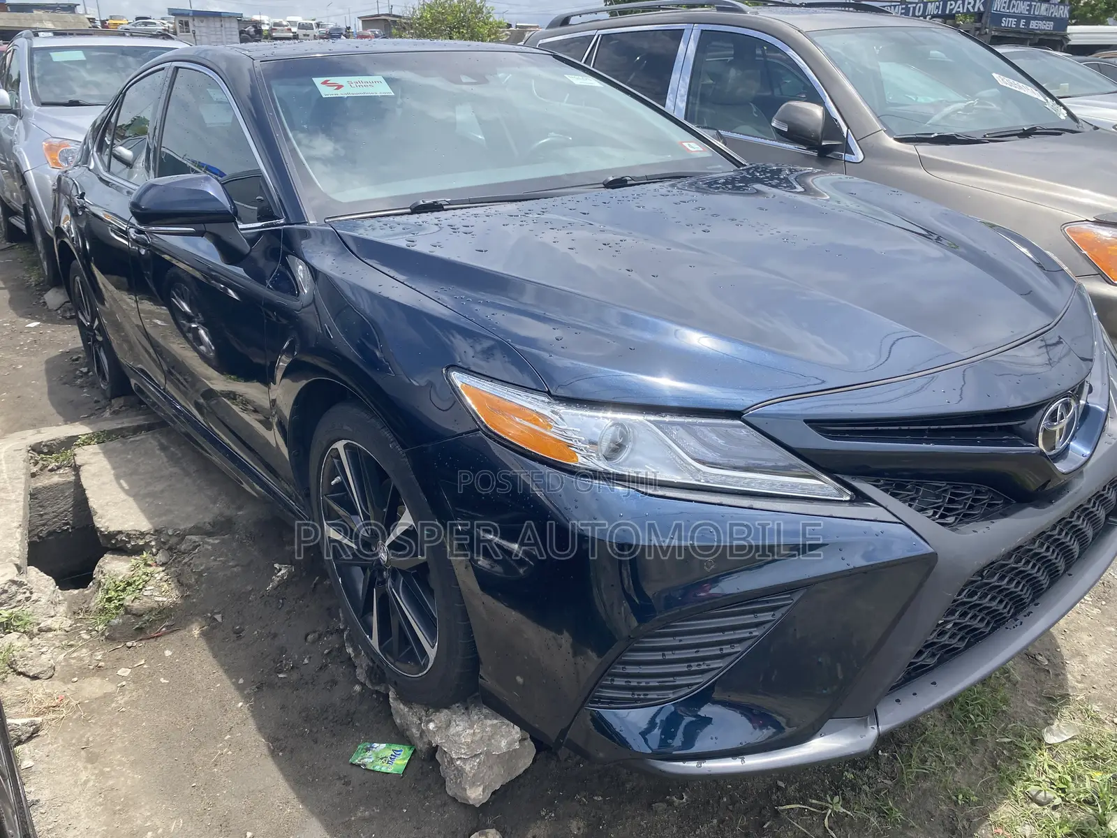 Toyota Camry XSE FWD (2.5L 4cyl 8AM) 2018 Black