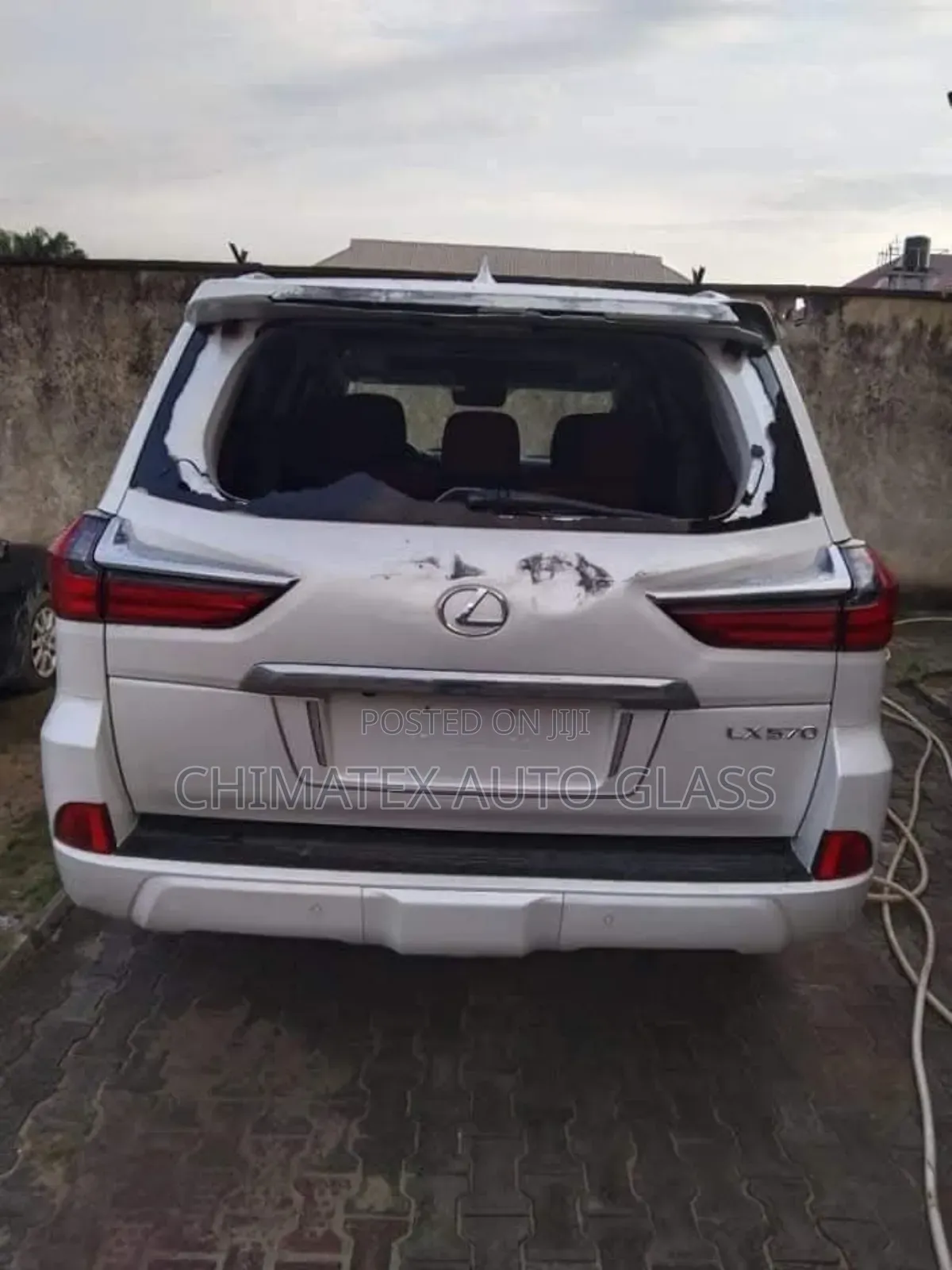 Lx570 2018 Back Glass Available We Deliver and Install