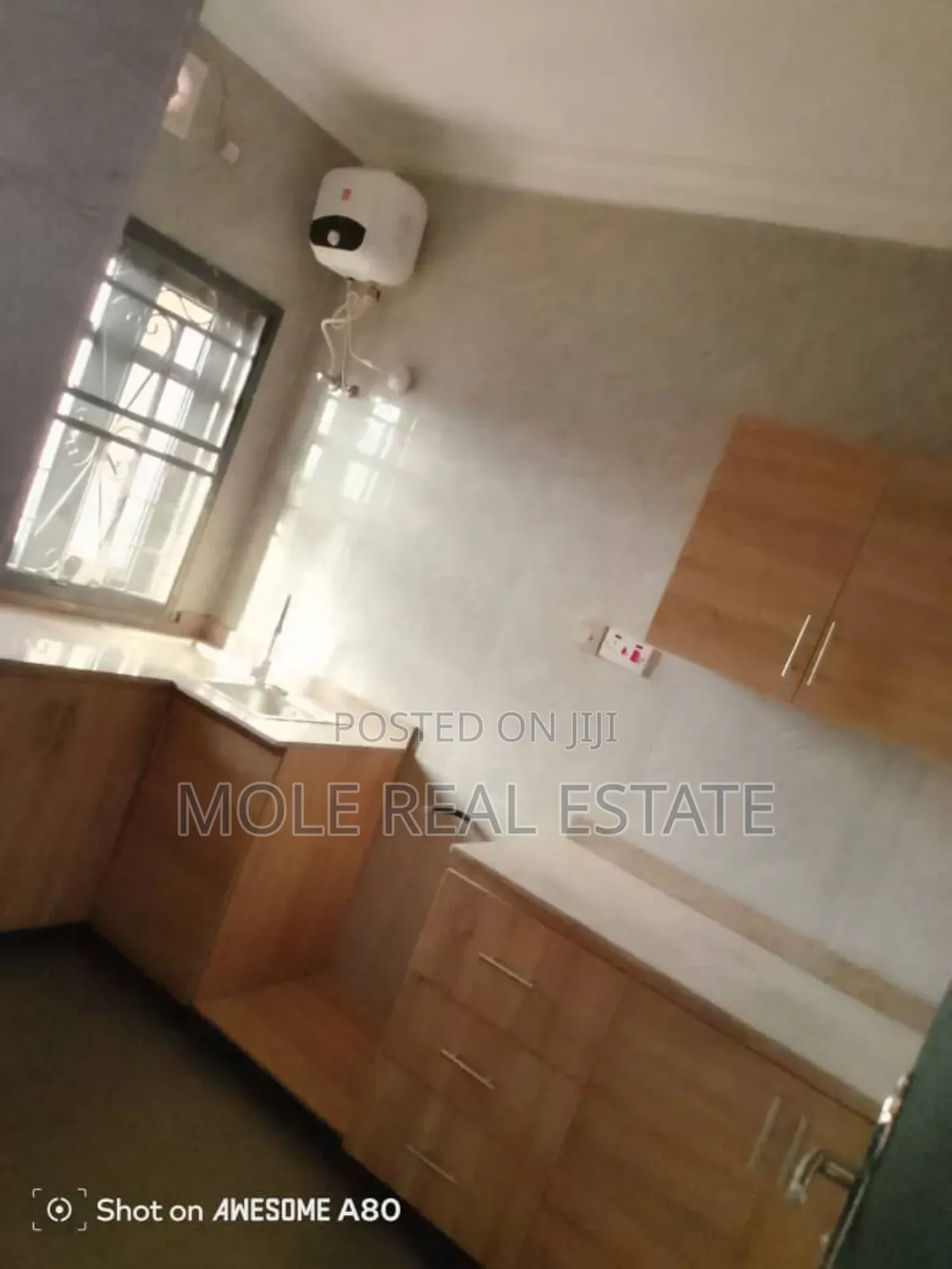 Furnished 2bdrm Block of Flats in Sabo Ayobo for sale