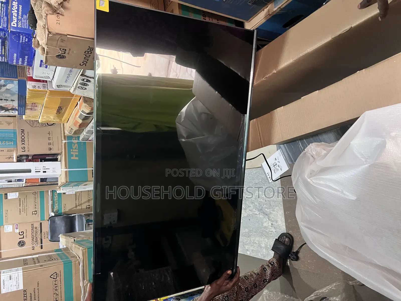 Hisense 43inches Smart Tv