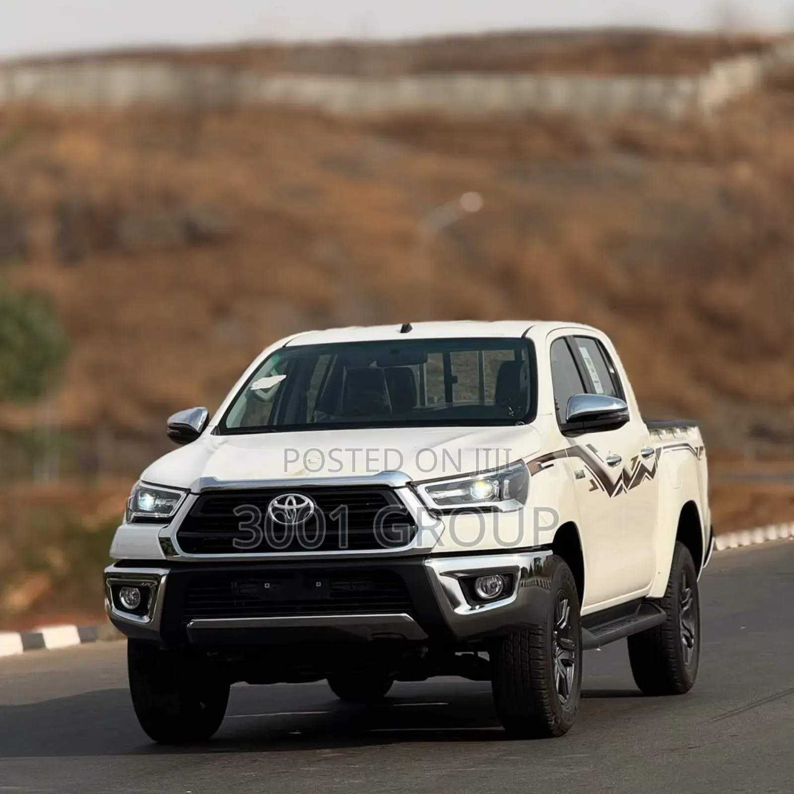 New Toyota Hilux 2024 White