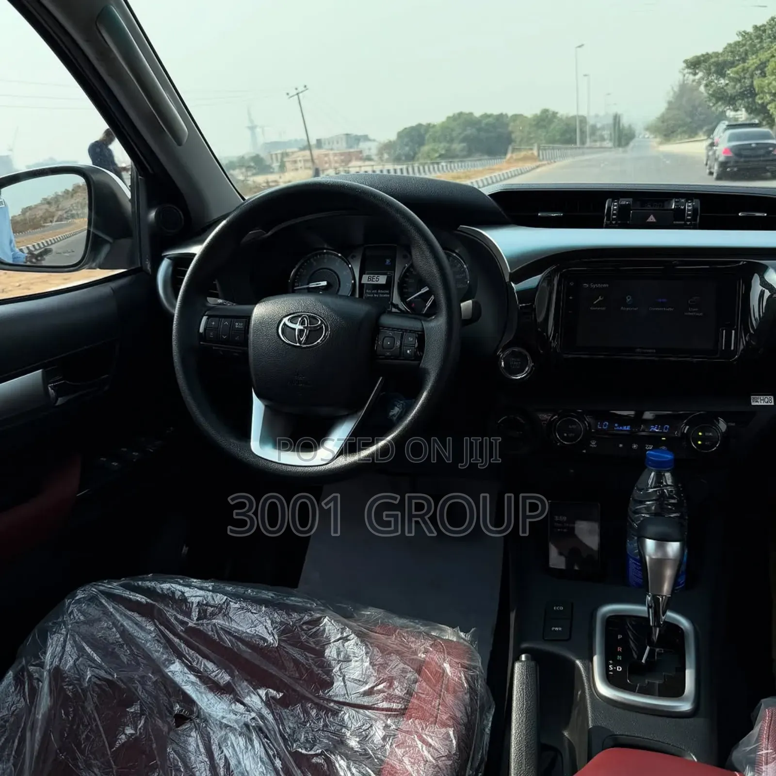 New Toyota Hilux 2024 White