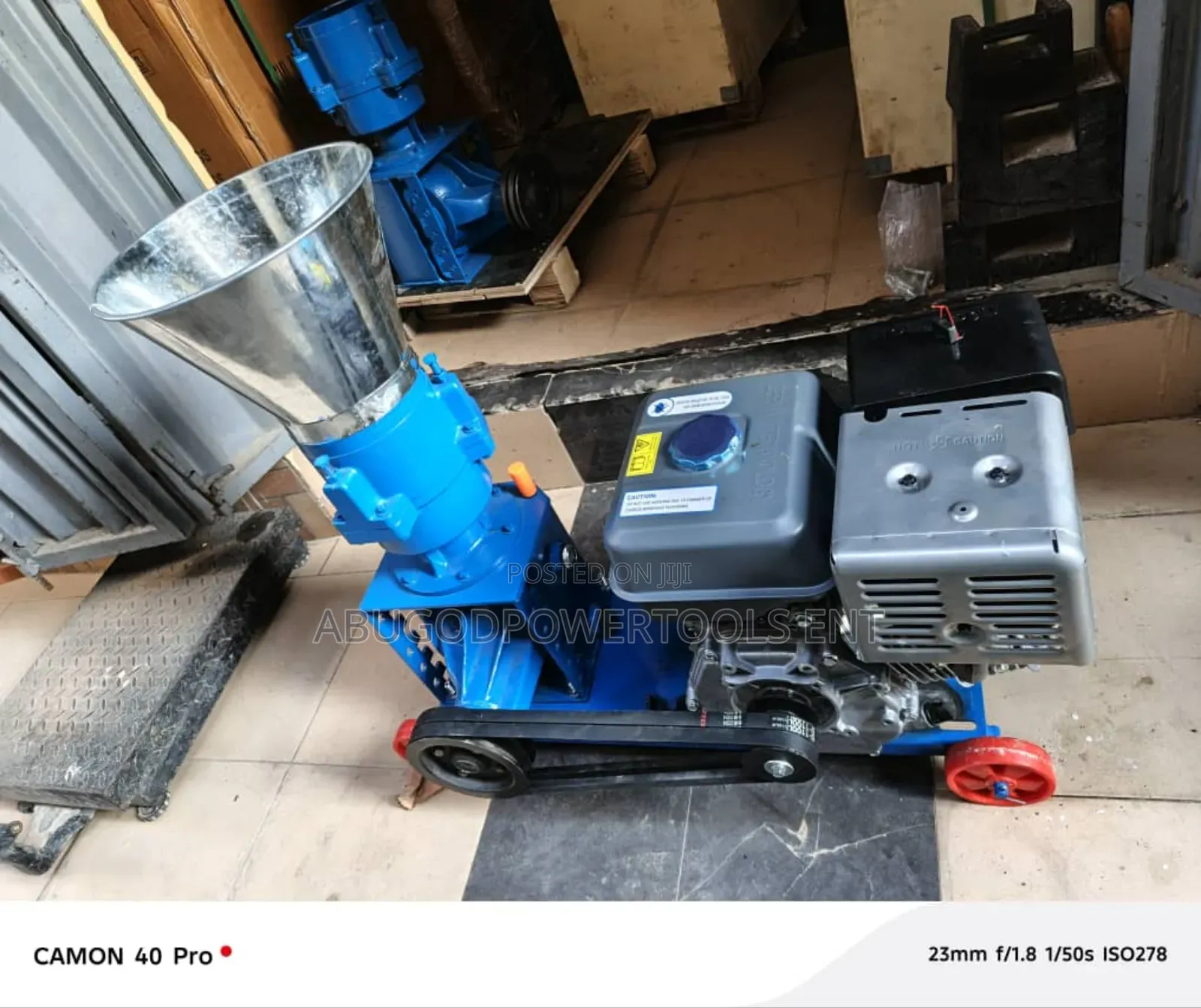 Model 160 3 Roller Palletizing Animal Feed Machine